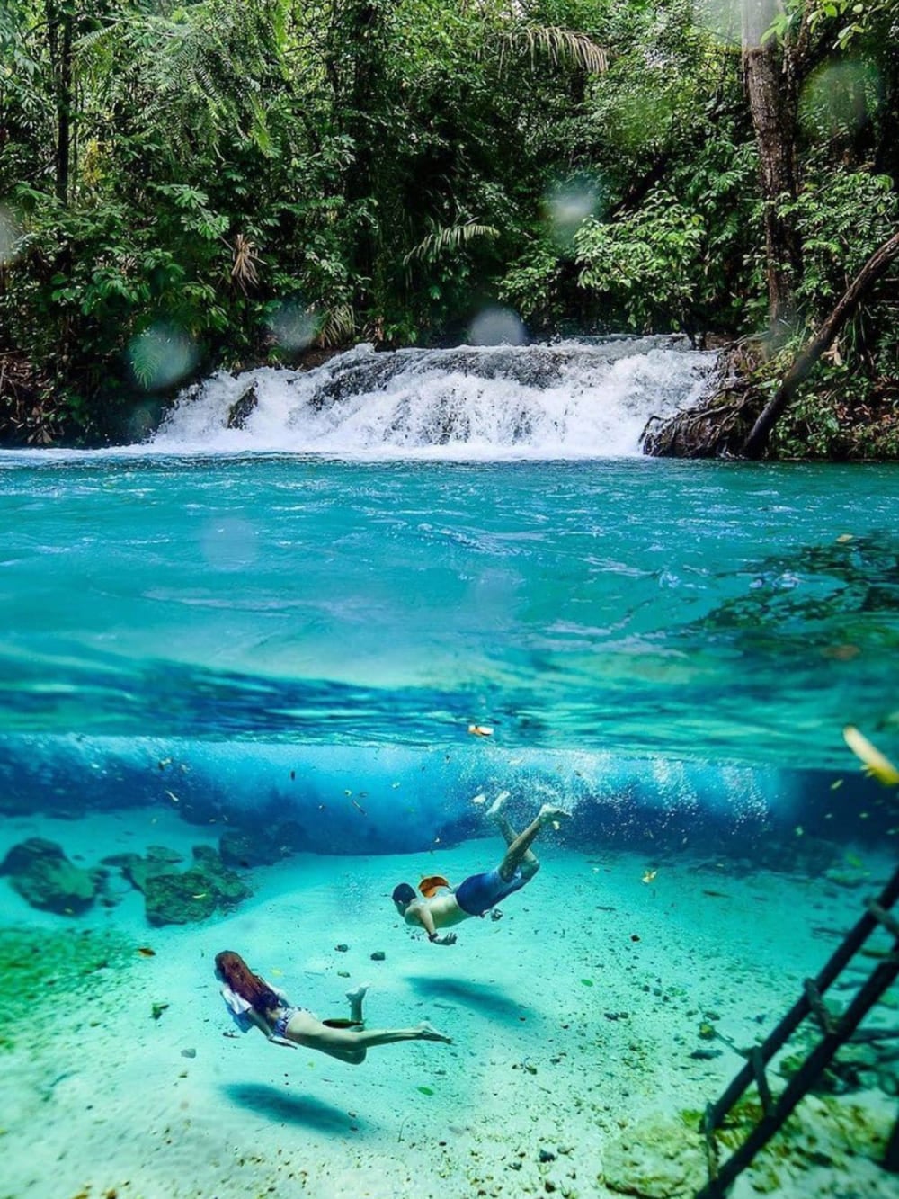 Cascate del Jalapão, nel Cerrado del Tocantins. Cascate del Jalapão, nel Cerrado del Tocantins.