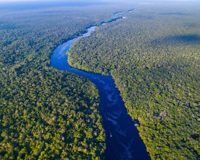 Il Rio delle Amazzoni, in Brasile: guida al fiume più lungo del mondo Il Rio delle Amazzoni, in Brasile: guida al fiume più lungo del mondo